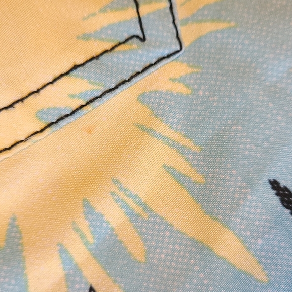 Mossimo supply Co. Men's size 28 board shorts - Picture 9 of 11